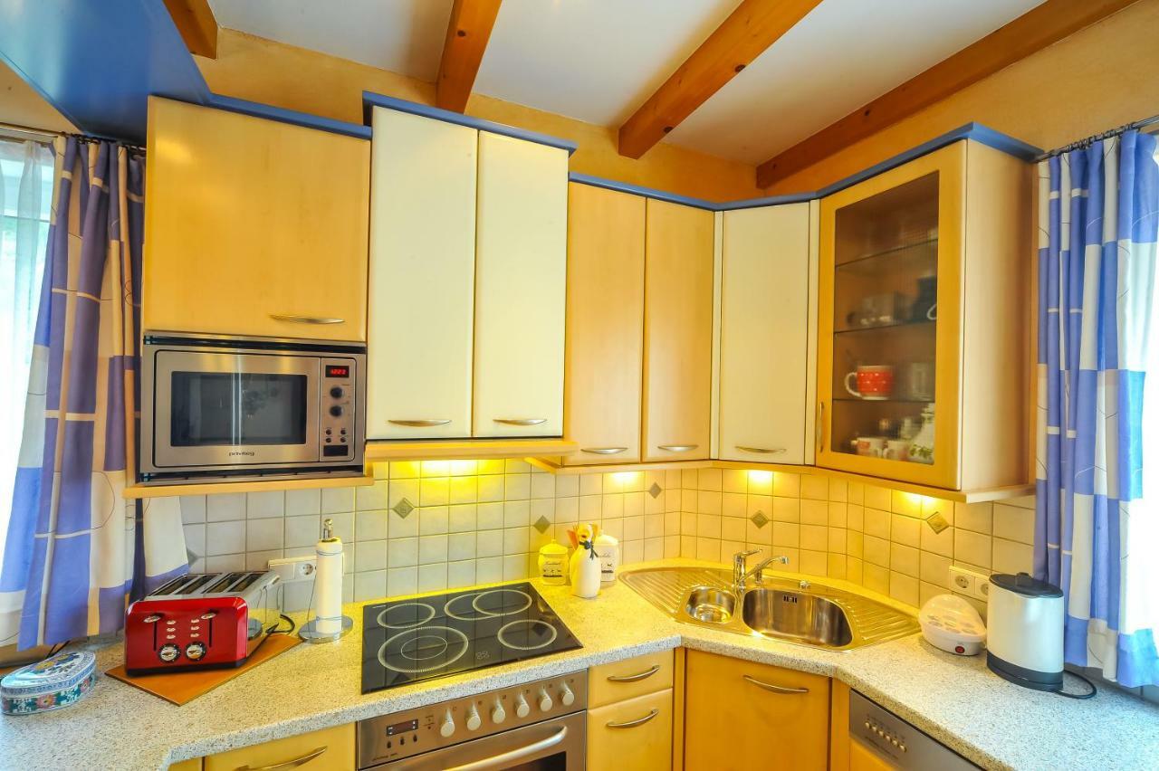 Ferienwohnung Regina Sankt Peter-Freienstein ภายนอก รูปภาพ