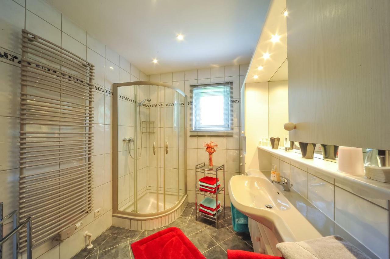 Ferienwohnung Regina Sankt Peter-Freienstein ภายนอก รูปภาพ