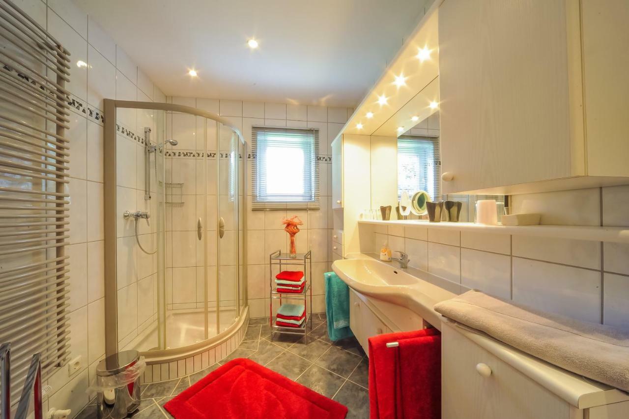 Ferienwohnung Regina Sankt Peter-Freienstein ภายนอก รูปภาพ